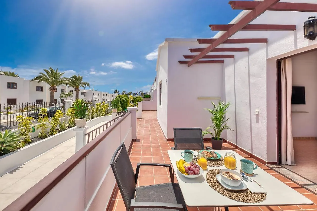 ** Hotel apartamentowy Rosamar Apartamentos Puerto del Carmen  Hiszpania