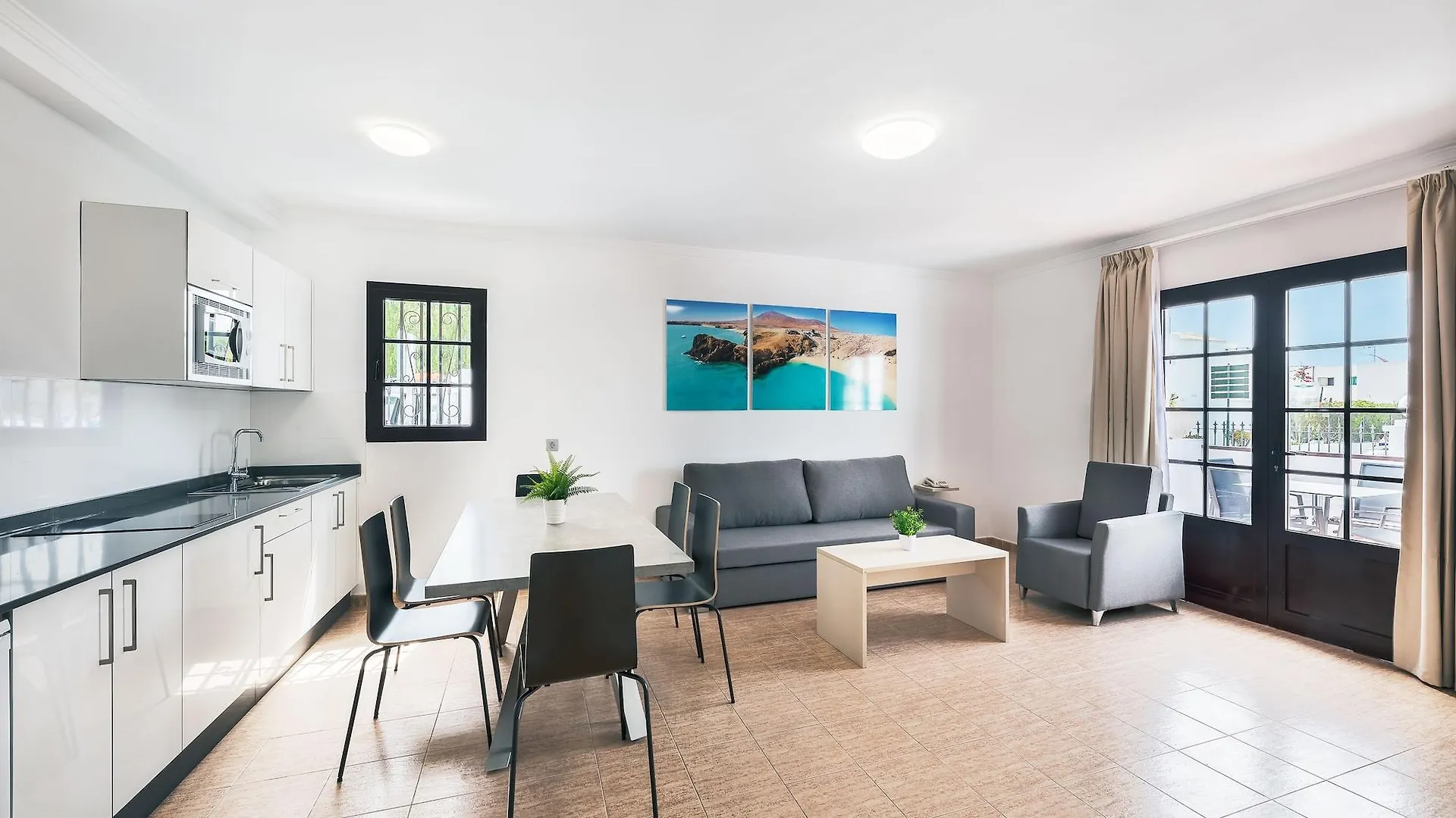 Rosamar Apartamentos Puerto del Carmen  Puerto del Carmen (Lanzarote)