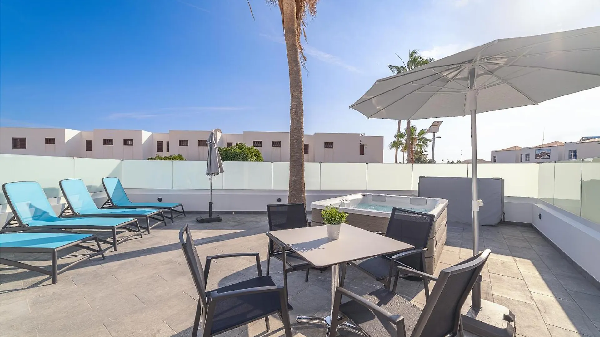Rosamar Apartamentos Puerto del Carmen  Hotel apartamentowy Puerto del Carmen (Lanzarote)