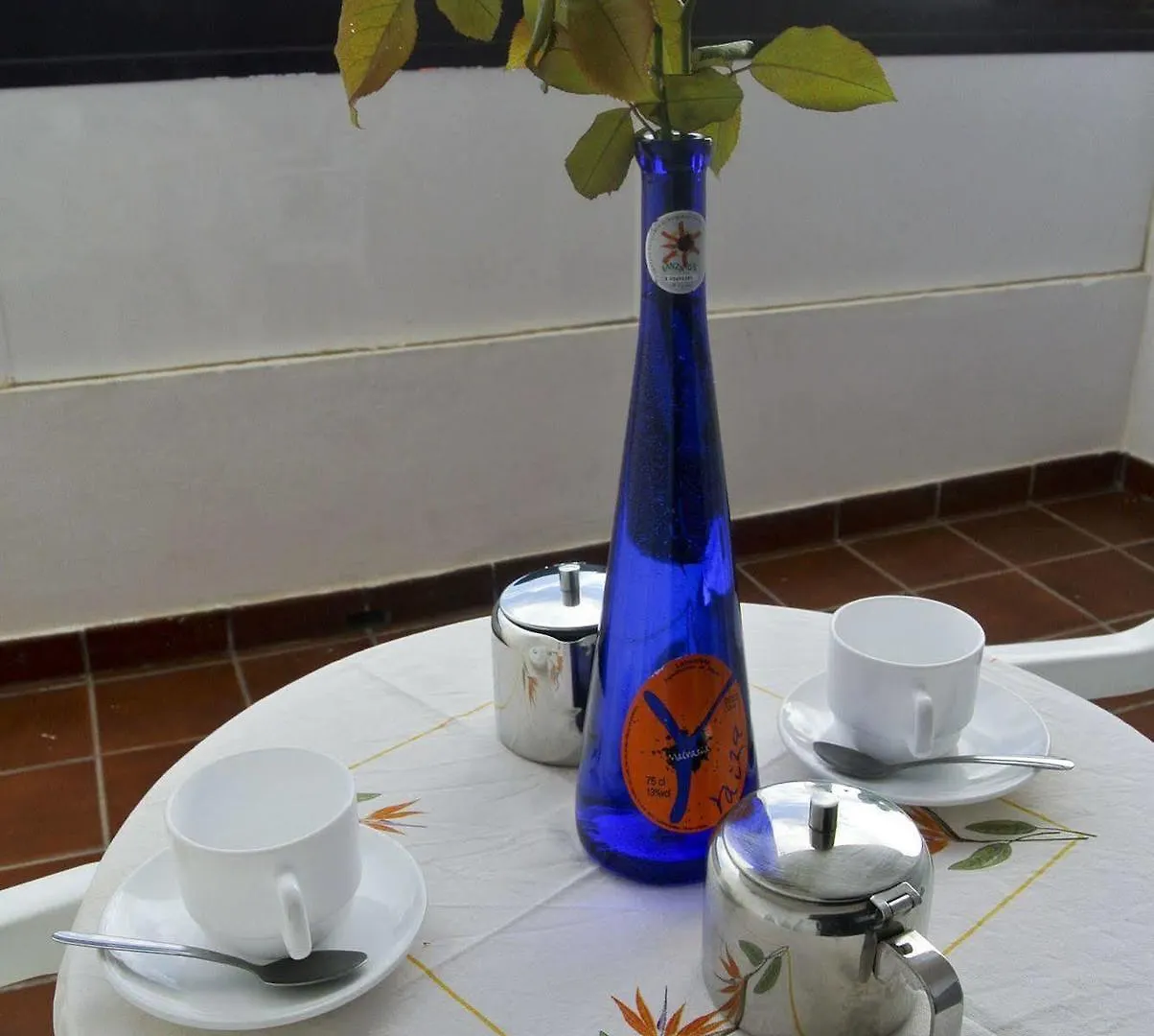 Rosamar Apartamentos Puerto del Carmen  2*, Puerto del Carmen (Lanzarote)