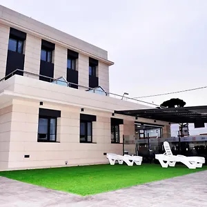 https://hotel-6-bis.topbarcelonahotels.com