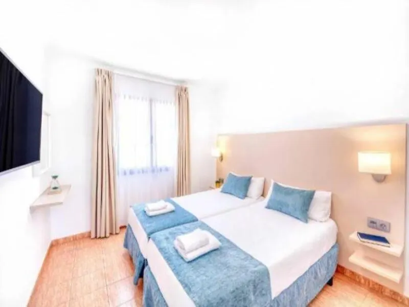 Rosamar Apartamentos Puerto del Carmen  2*, Puerto del Carmen (Lanzarote) Španělsko