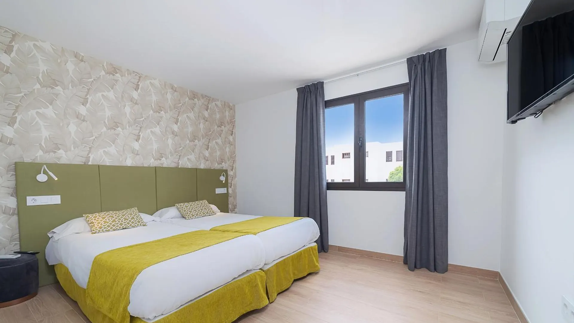 Rosamar Apartamentos Puerto del Carmen  Apartahotel